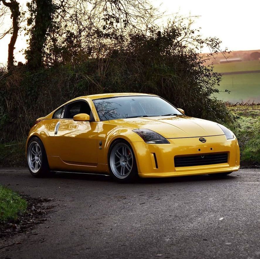 Nissan 350Z (Z33)